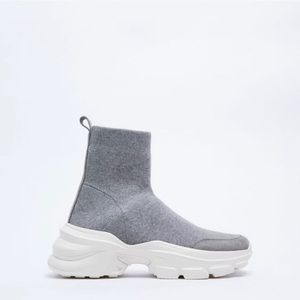NWT Zara stretch knit sock sneaker